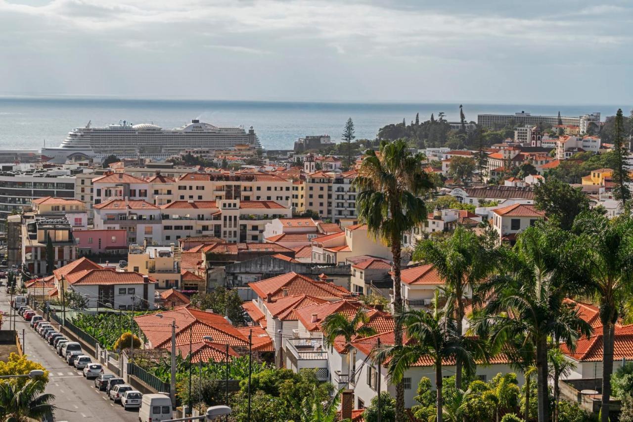 Comboio I By An Island Apart Funchal  Exteriér fotografie